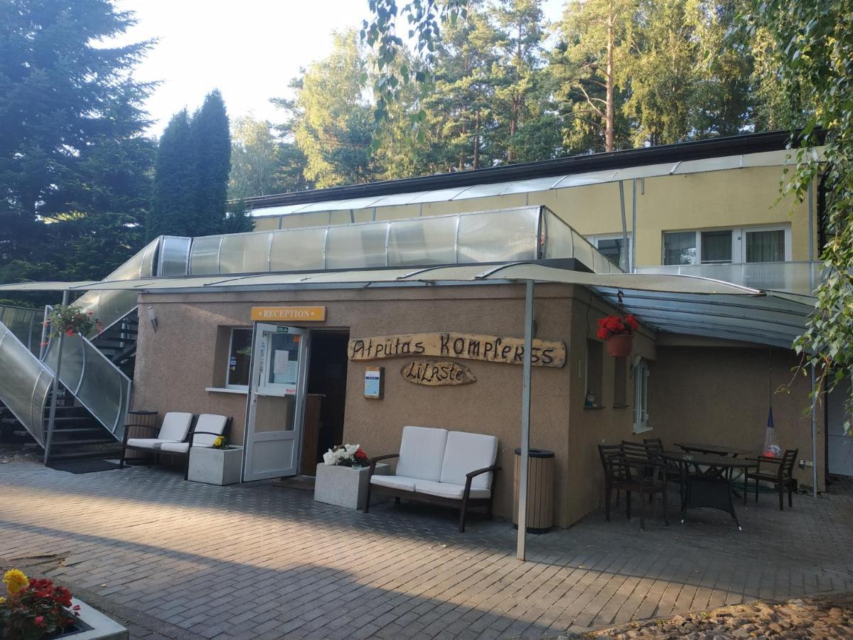 Atputas Komplekss Lilaste Exteriér fotografie