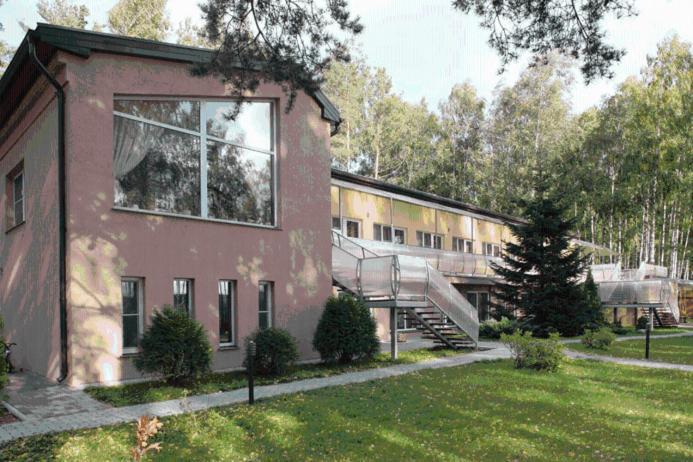 Atputas Komplekss Lilaste Exteriér fotografie