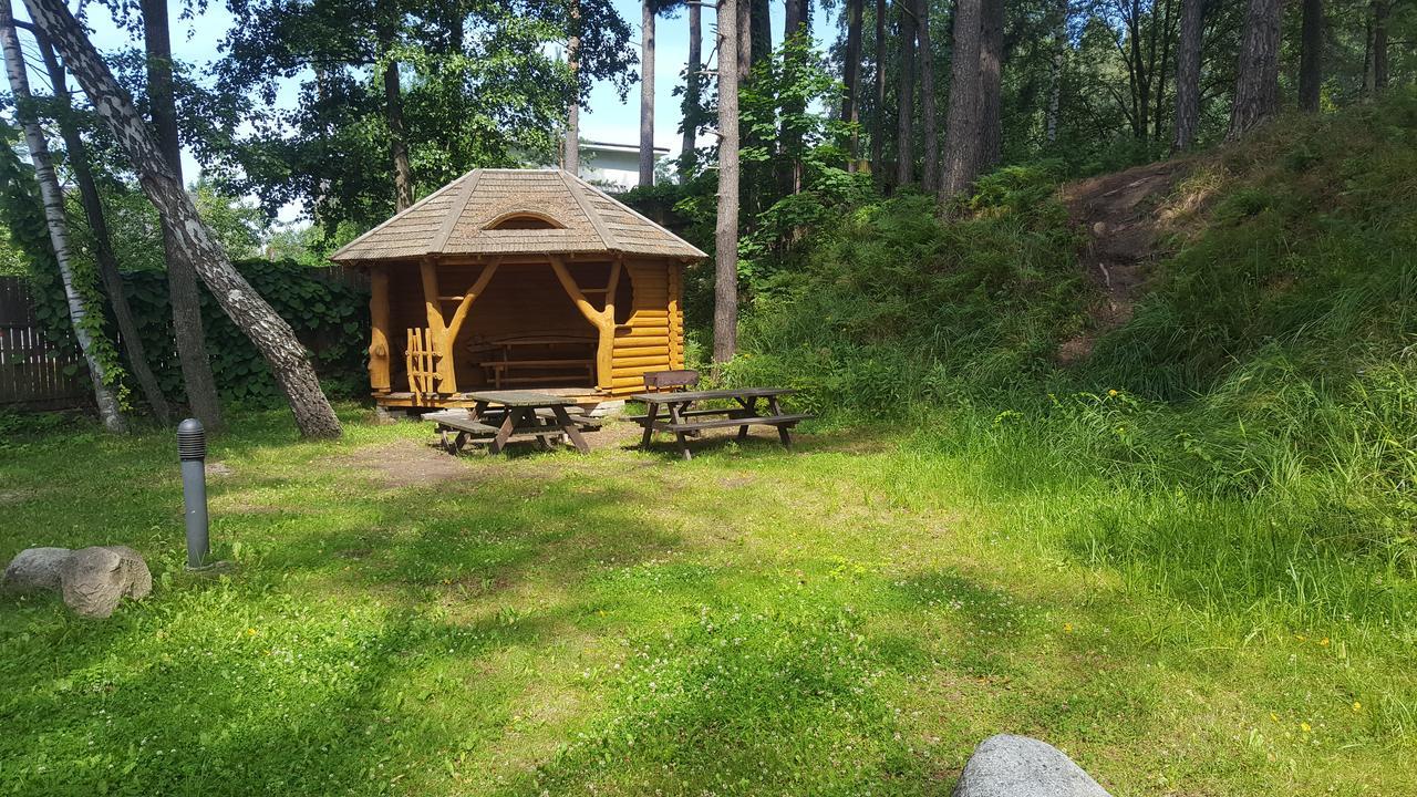 Atputas Komplekss Lilaste Exteriér fotografie